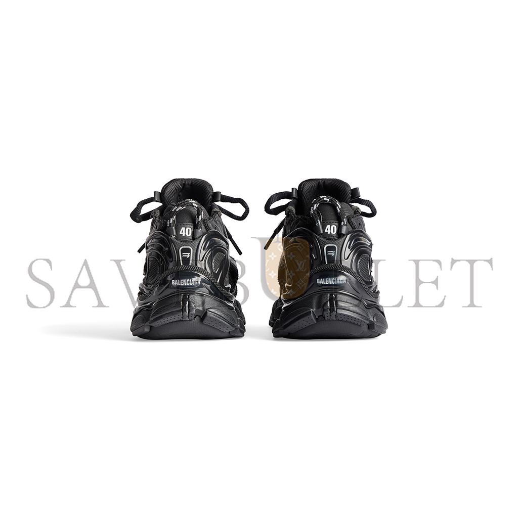BALENCIAGA MEN'S RUNNER SNEAKER IN BLACK 772774W3RBT1000 BALENCIAGA MEN'S RUNNER SNEAKER IN BLACK 772774W3RBT1000